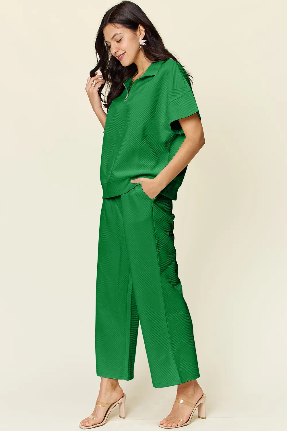 Full Size Texture Half Zip Short Sleeve Top and Pants Set, image 11