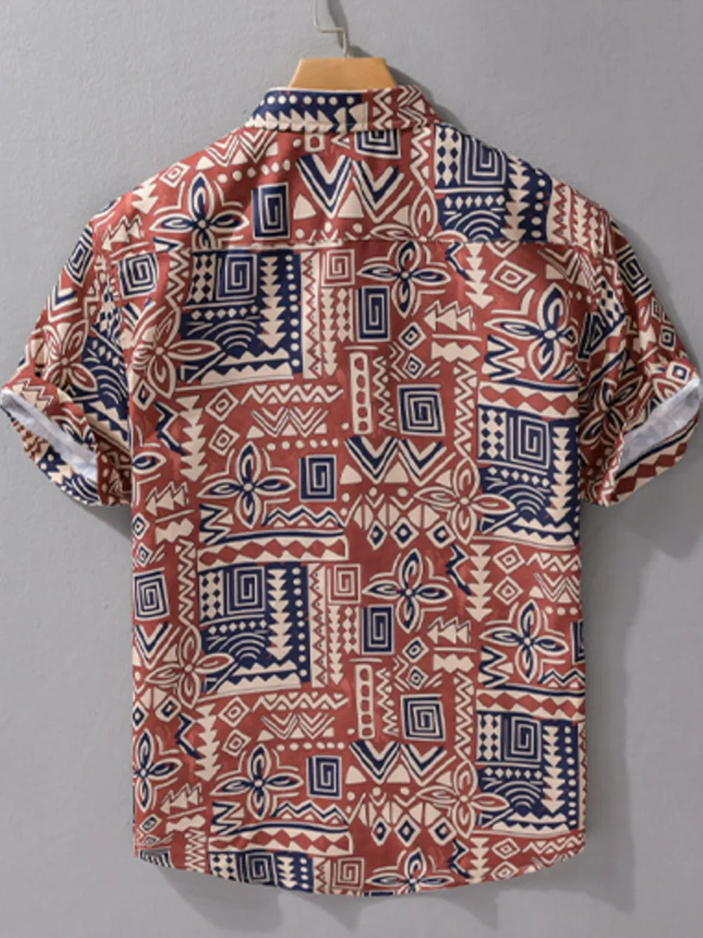 Men's Plus Size Printed Button Up Short Sleeve Shirt, image 2