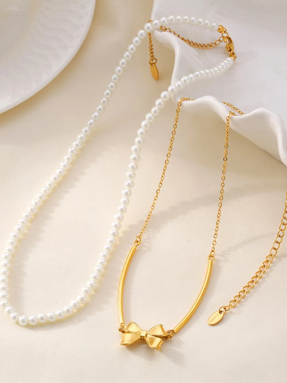 3 Piece Pearl Necklace, Bow Necklace and Stud Earrings Jewelry Set, image 4