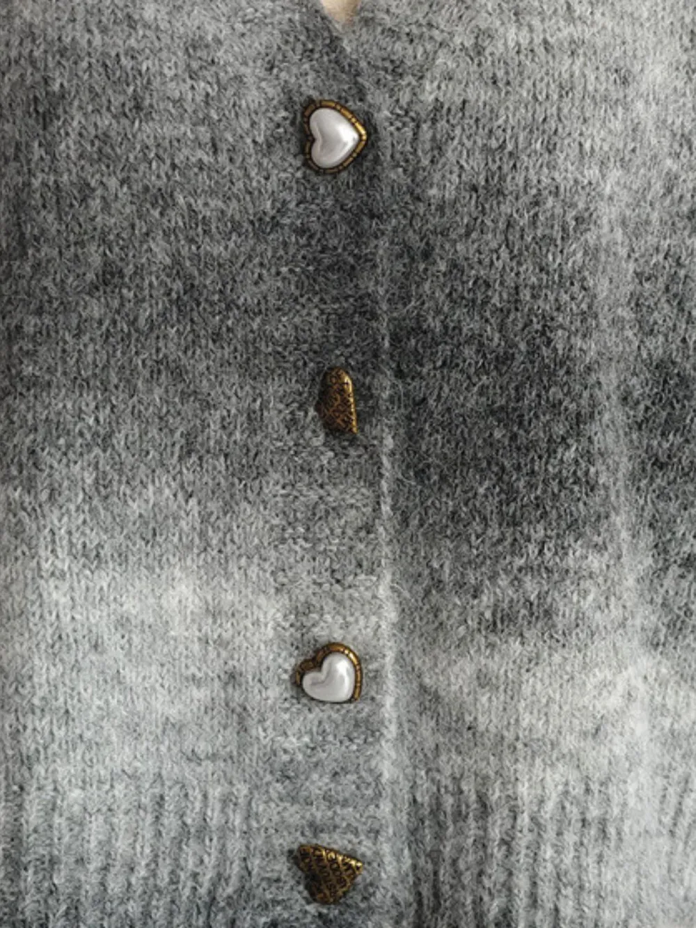 Gradient Heart Shape Button V-Neck Cardigan, image 19