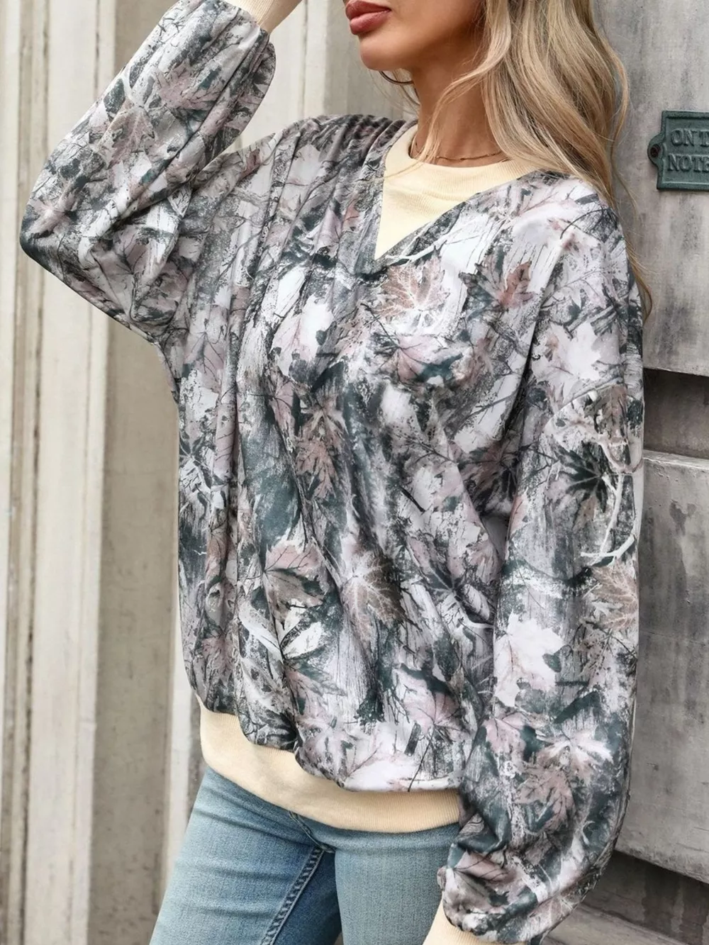 Leaf Print Sweatshirt with Contrasting Trim, image 6