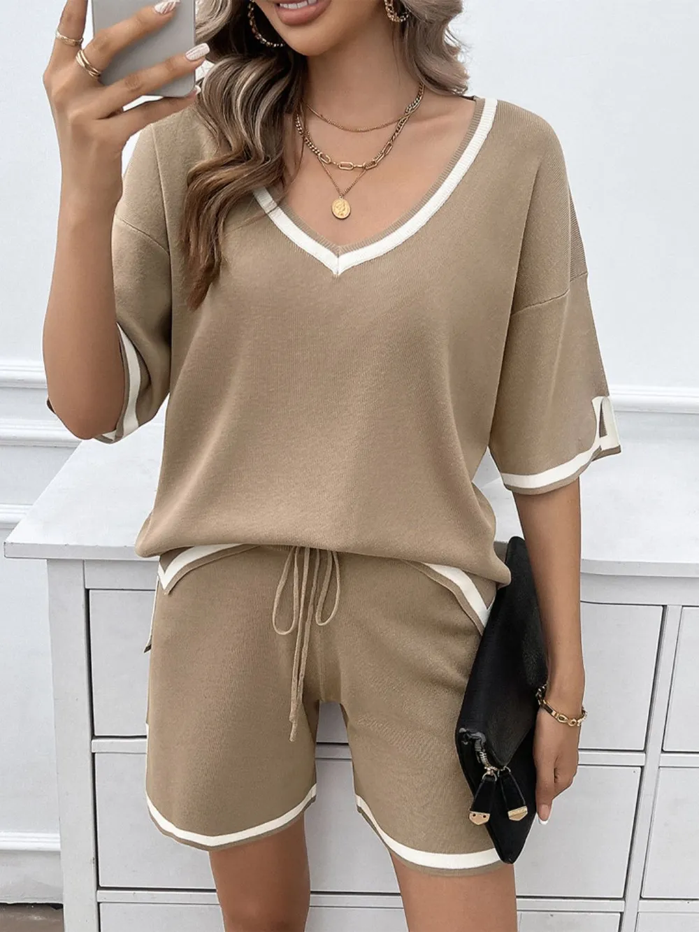 Contrast Trim V-Neck Top and Shorts Set, image 6