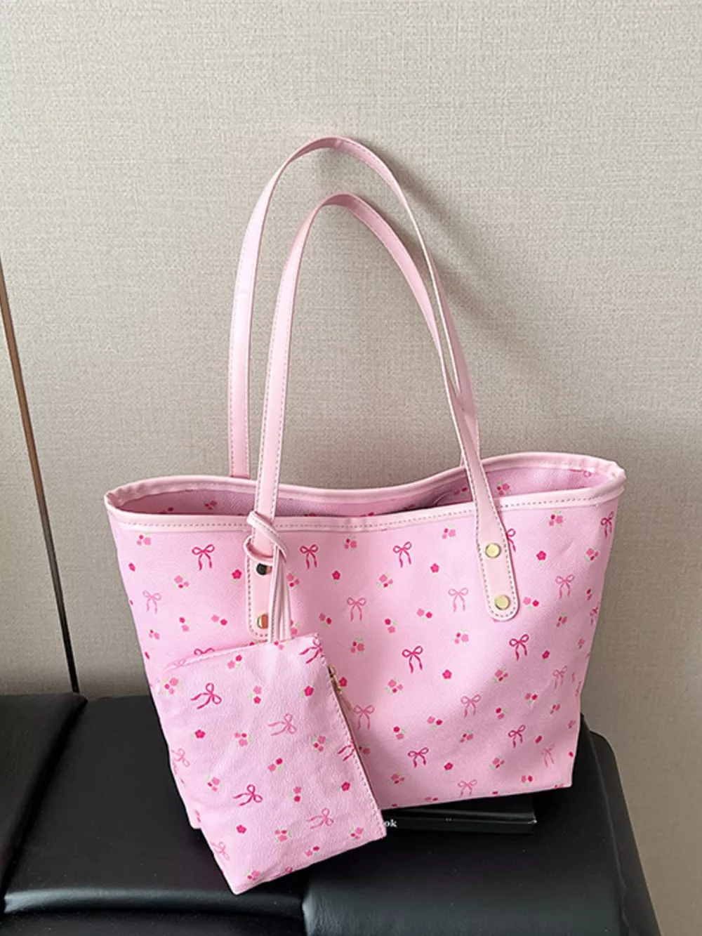 Printed Tote Shoulder Bag with Pouch, image 9