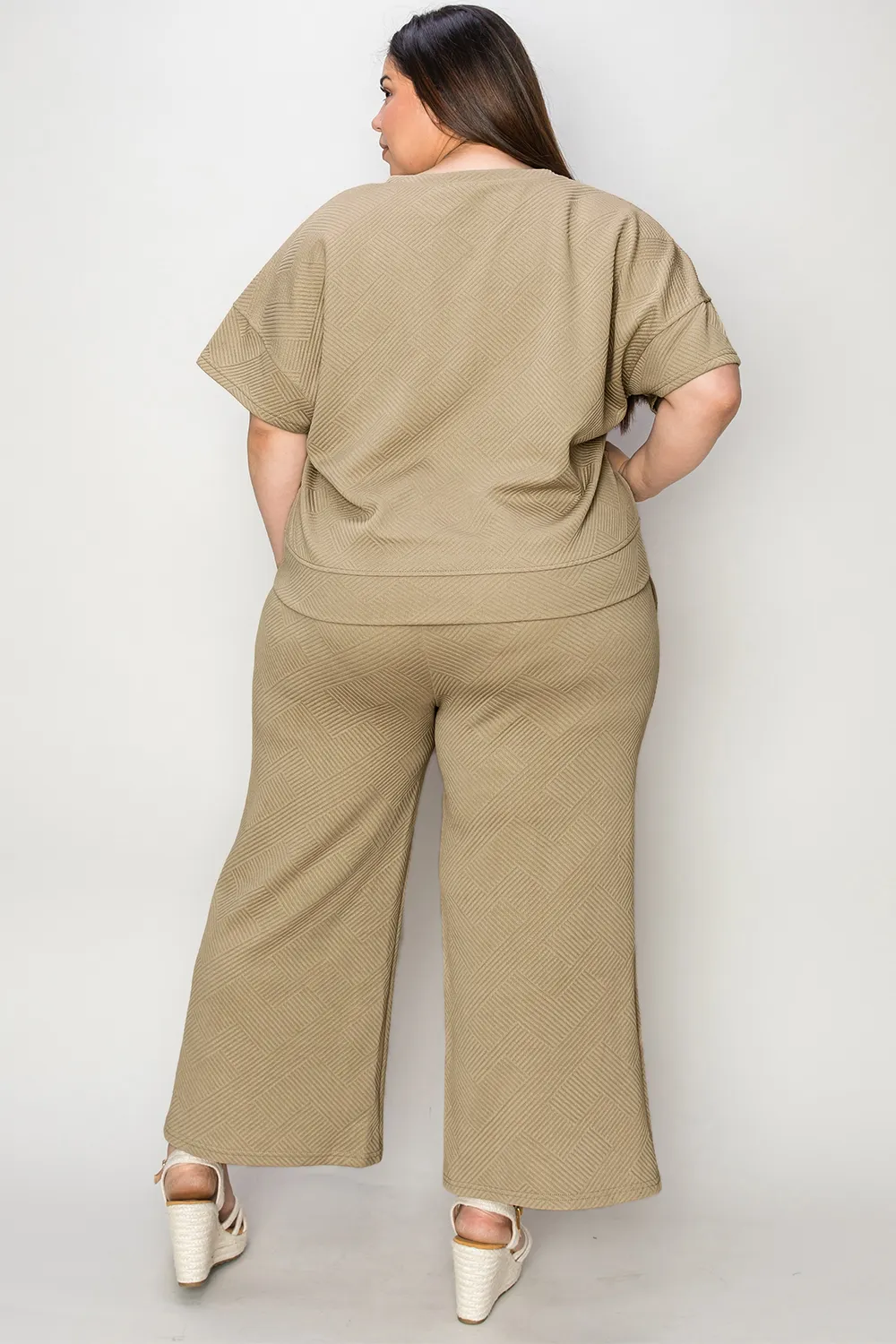 Full Size Texture Short Sleeve Top and Pants Set, image 17