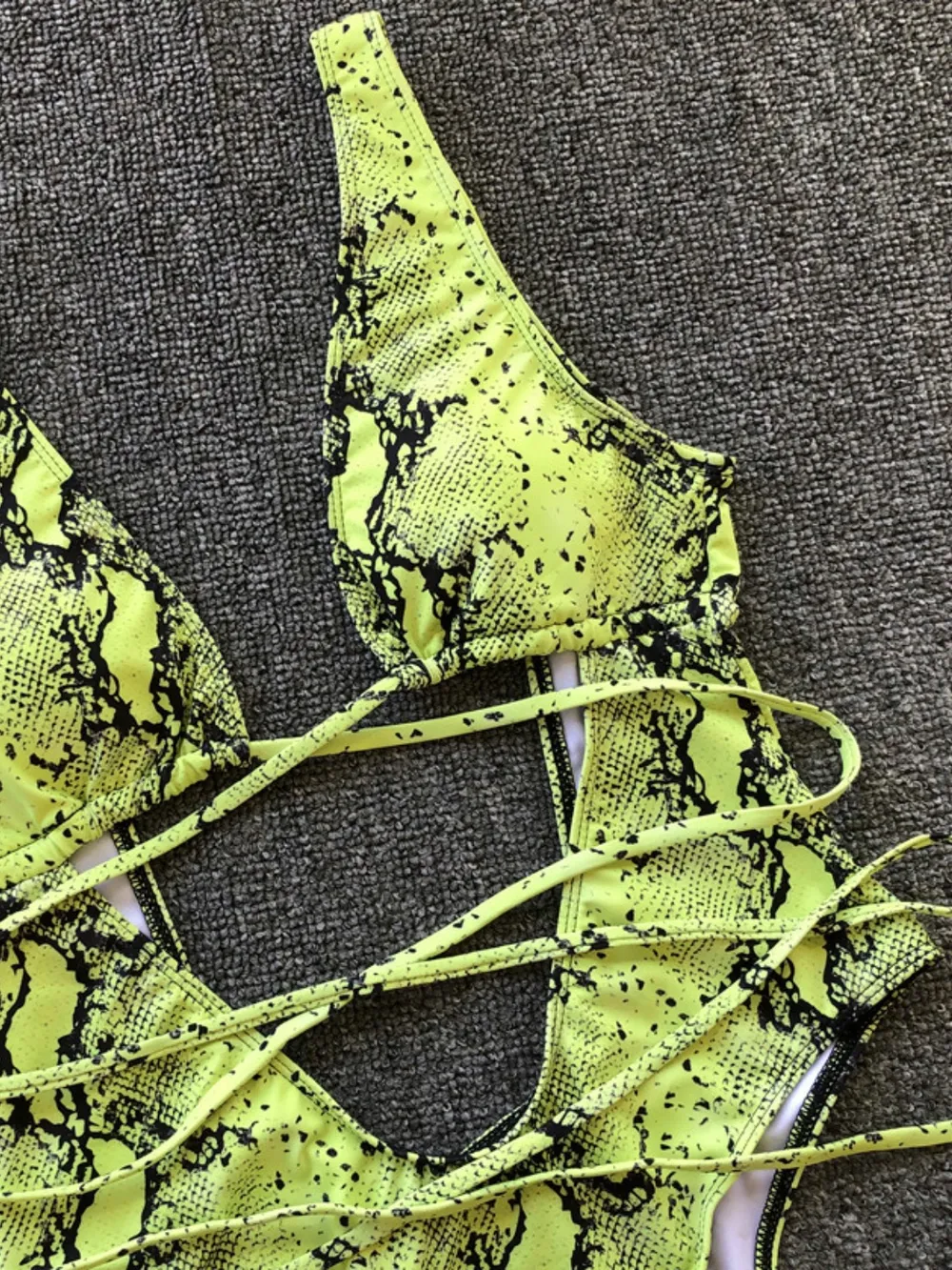 Lace-Up Backless Plunge One-Piece Swimwear, image 4