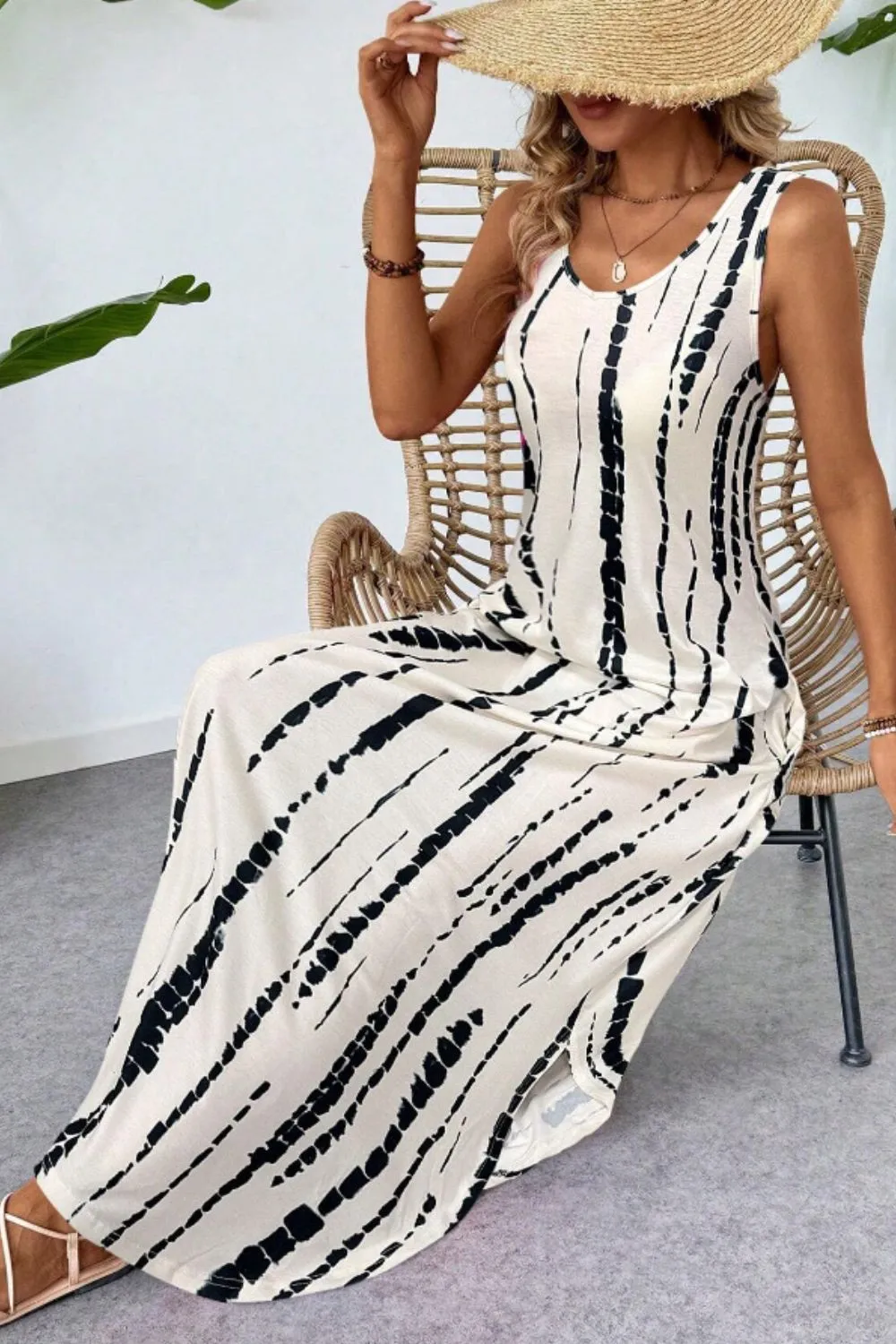 Scoop Neck Sleeveless Dress with Pockets, image 3