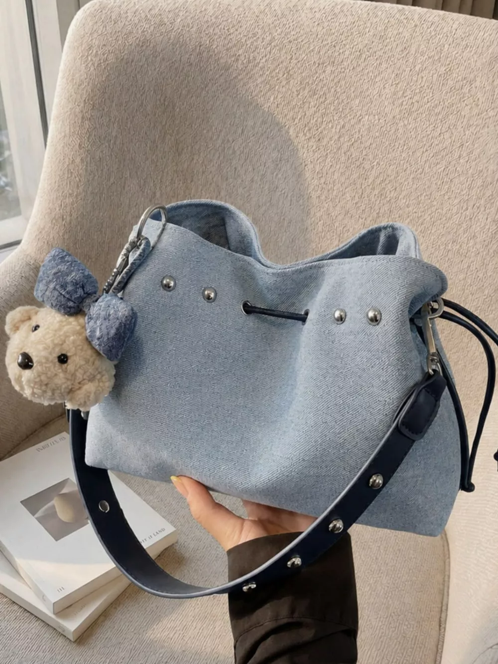 Bucket Crossbody Bag, image 3