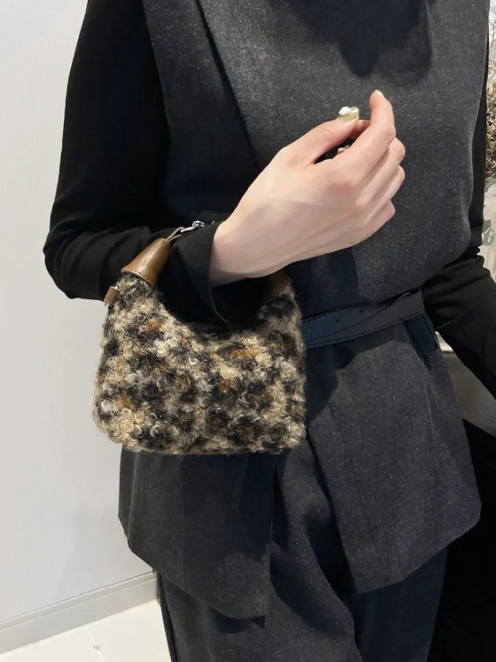 Fuzzy Polyester Mini Handbag with Zipper, image 12