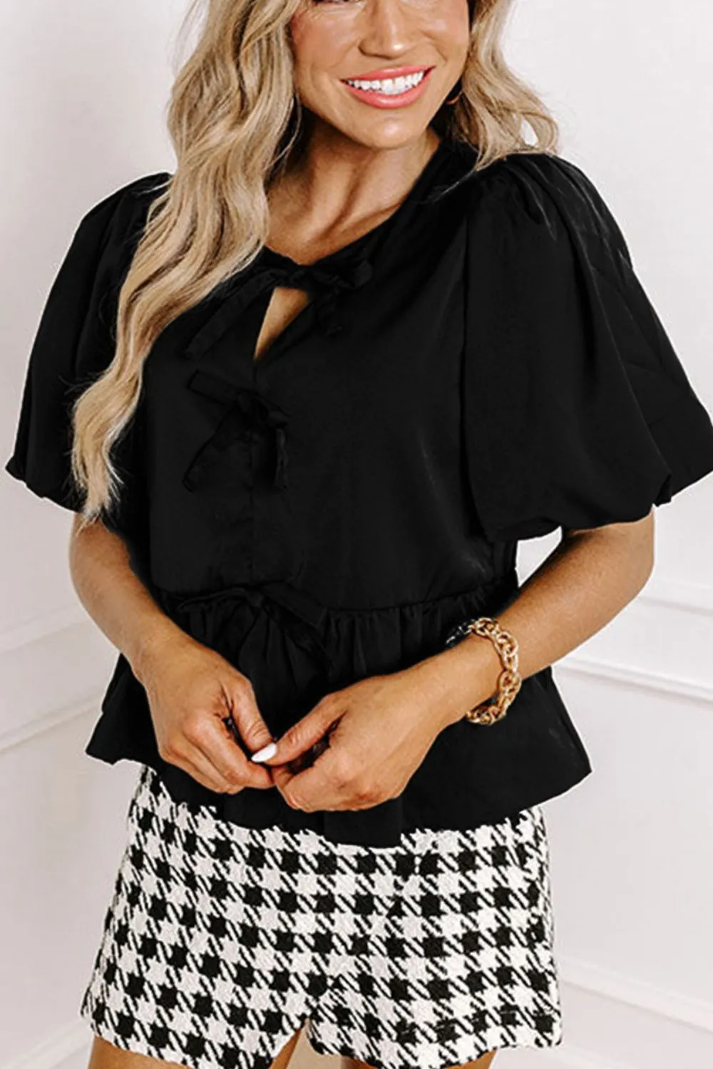 Cutout Round Neck Puff Sleeve Blouse, image 2