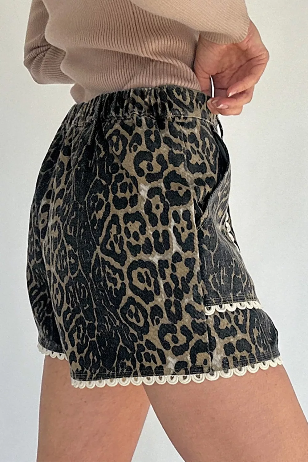 Lace Trim Leopard Denim Shorts, image 4
