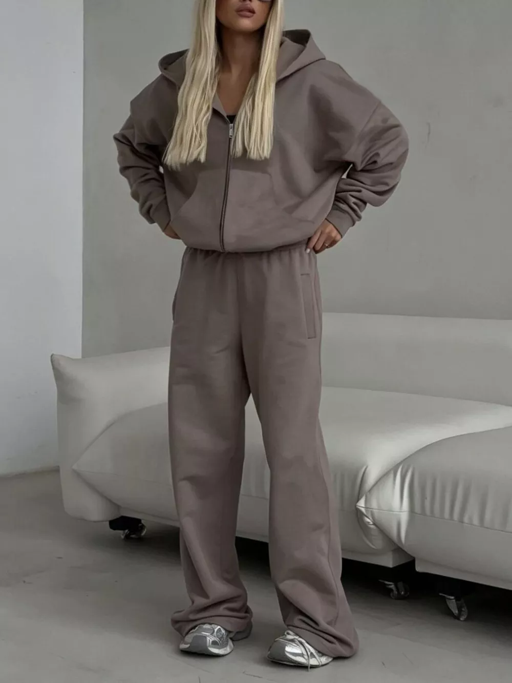 Casual Zip-Up Hoodie and Wide-Leg Sweatpants Set, image 19