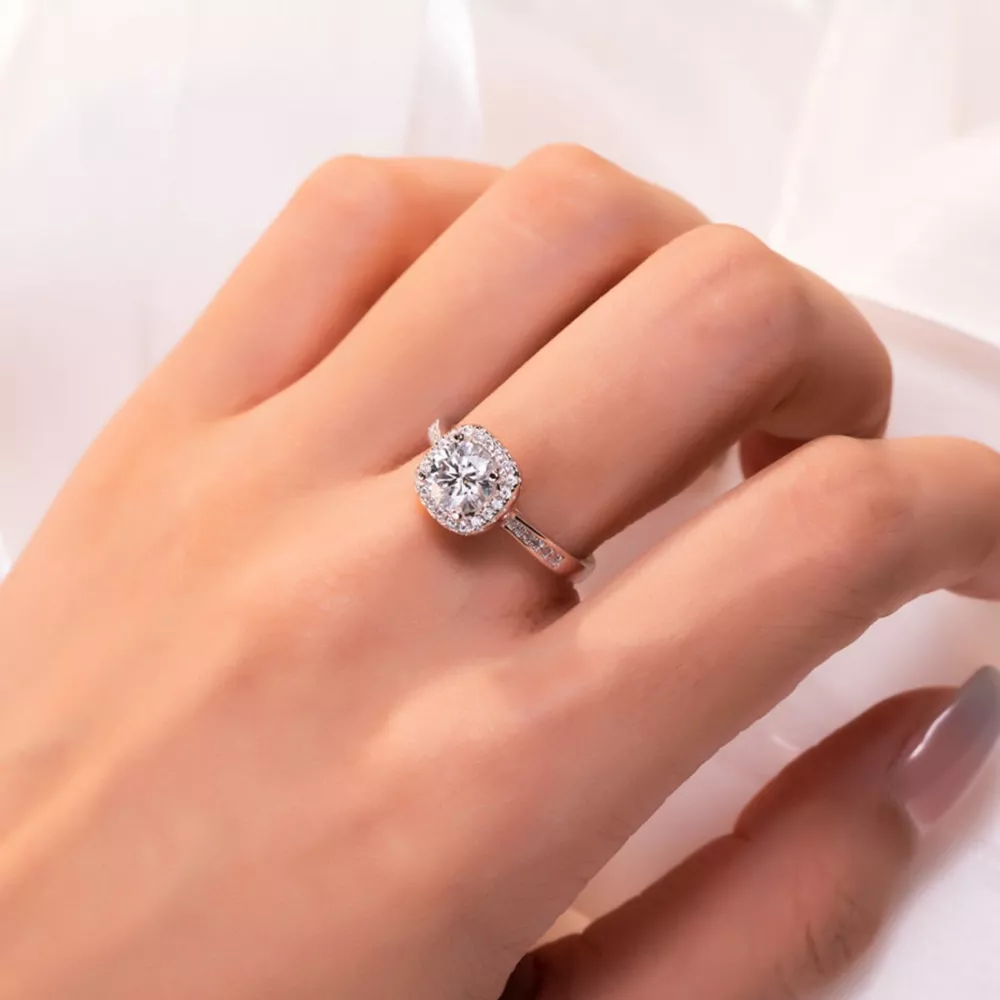 2 Carat Moissanite 925 Sterling Silver Ring, image 5