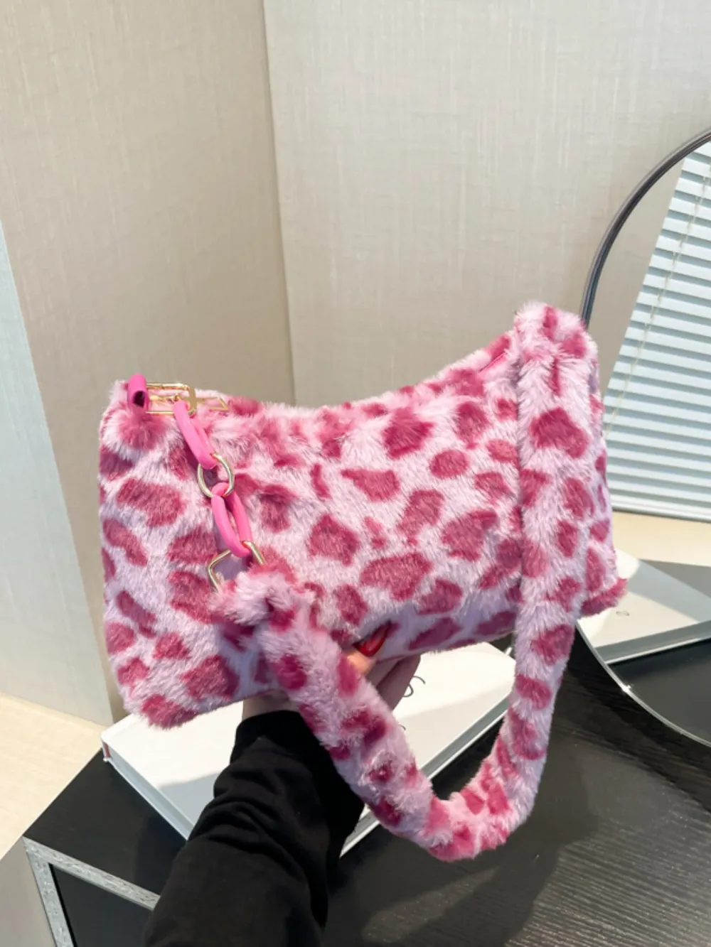 Leopard Fluff Shoulder Bag, image 9