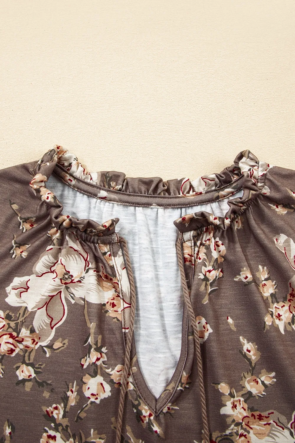 Floral Print Tassel Tie Split Neck Short Sleeve Blouse, image 6