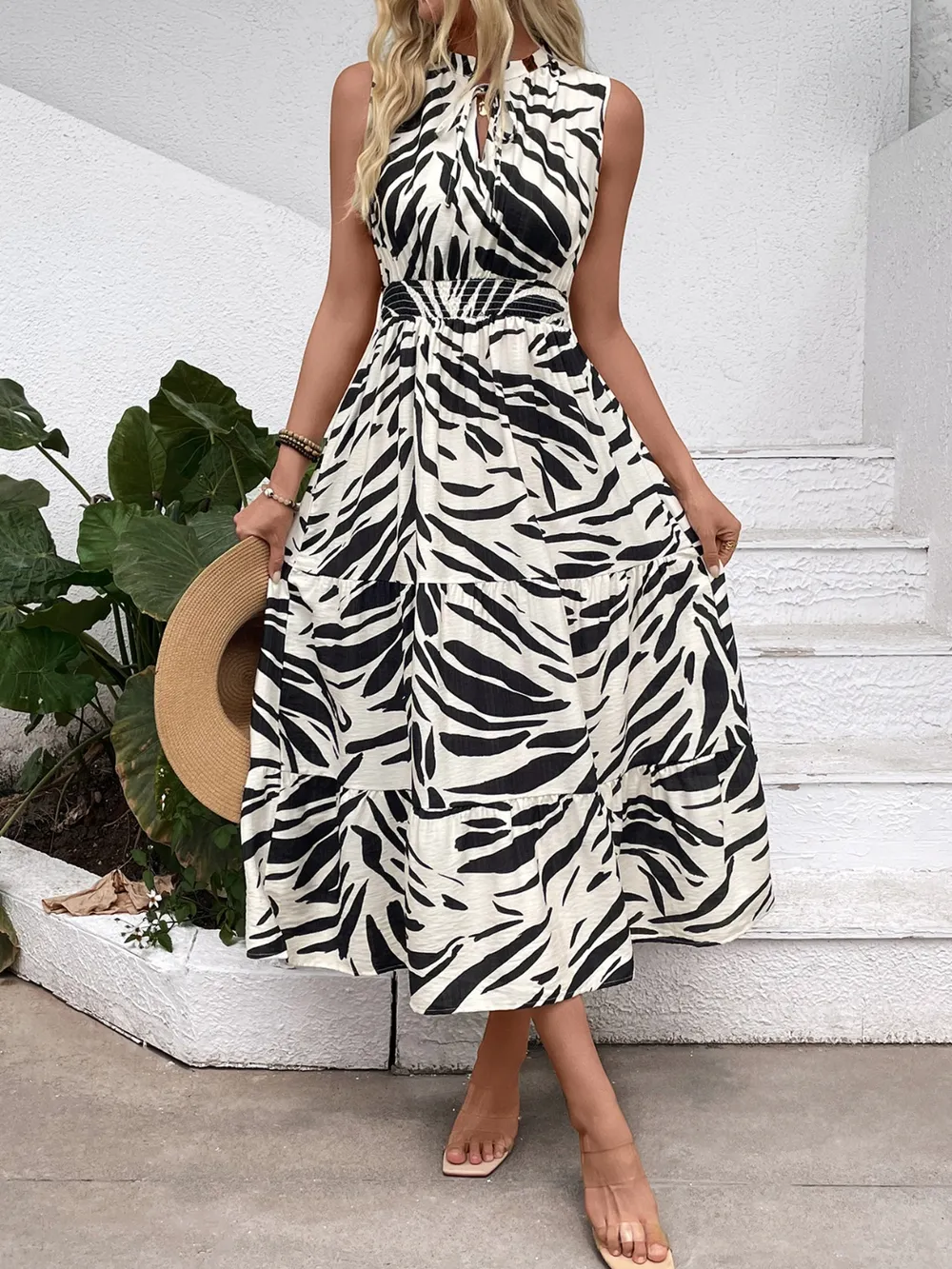 Printed Notched Sleeveless Midi Dress, image 3