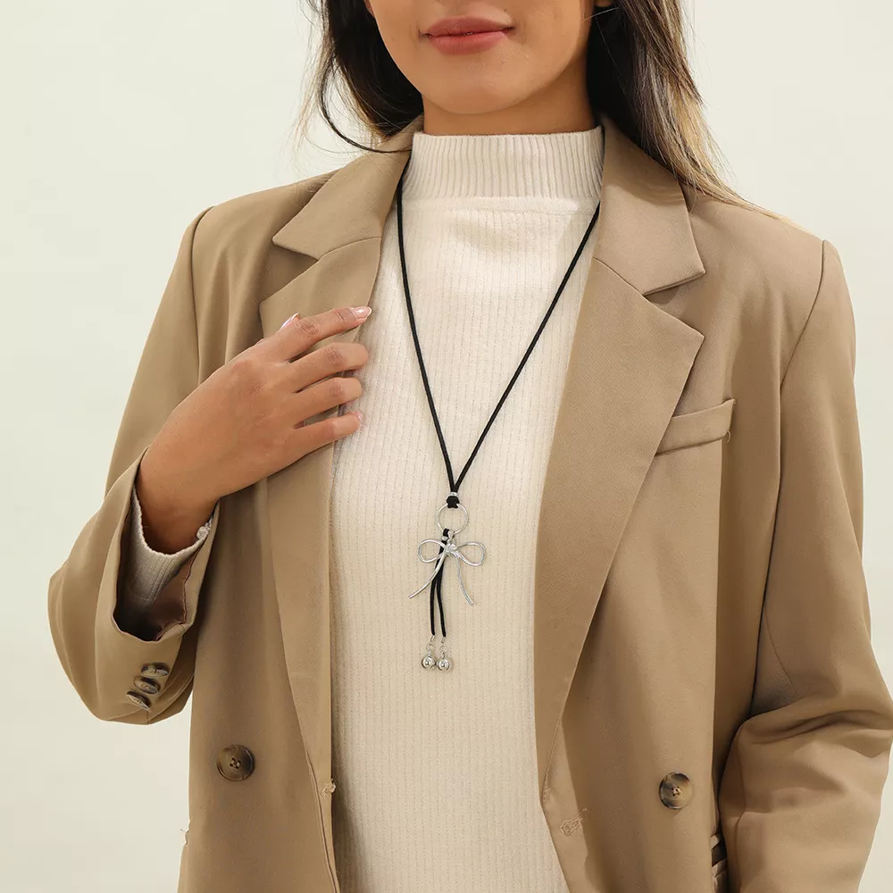 Elegant Bow Pendant Necklace, image 2