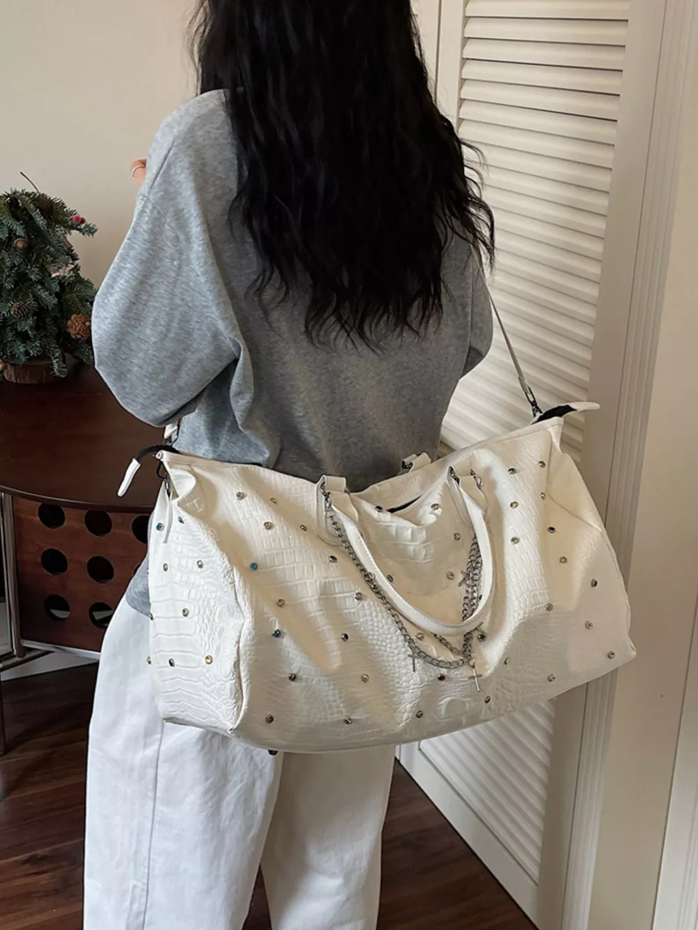 Studded Large Capacity Travel Bag, image 7