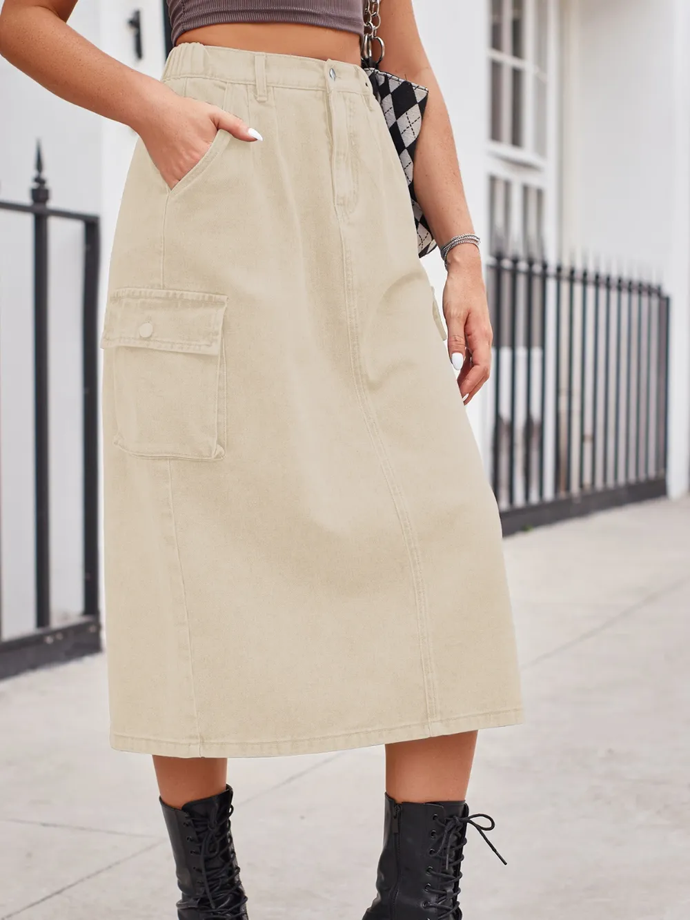 Slit Buttoned Denim Skirt with Pockets, image 9
