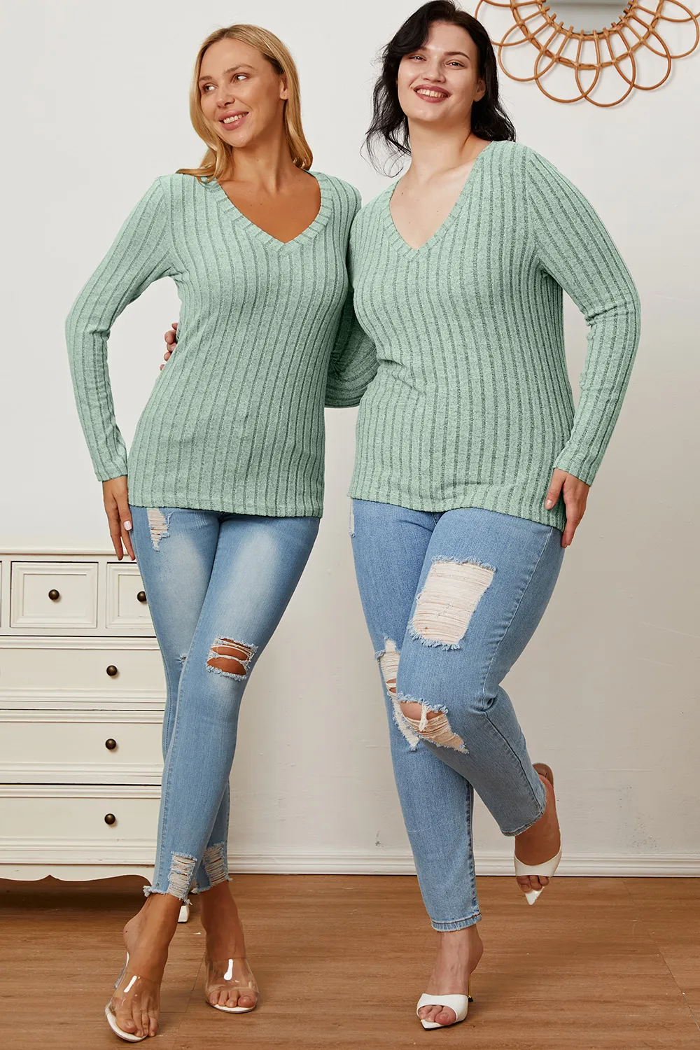 Full Size Ribbed V-Neck Long Sleeve T-Shirt, image 15