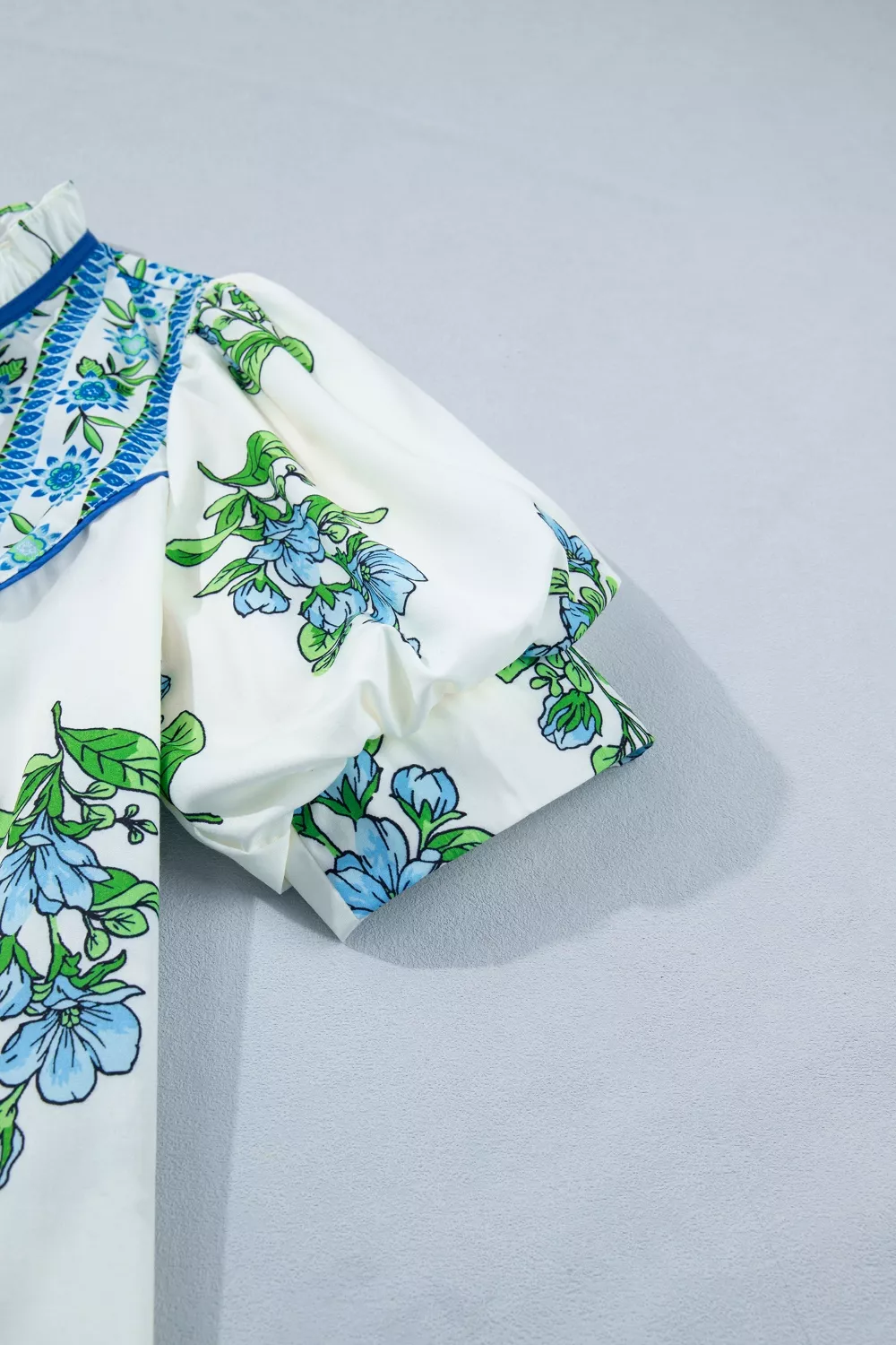 Floral Print Contrast Trim Tie Neck Blouse, image 8