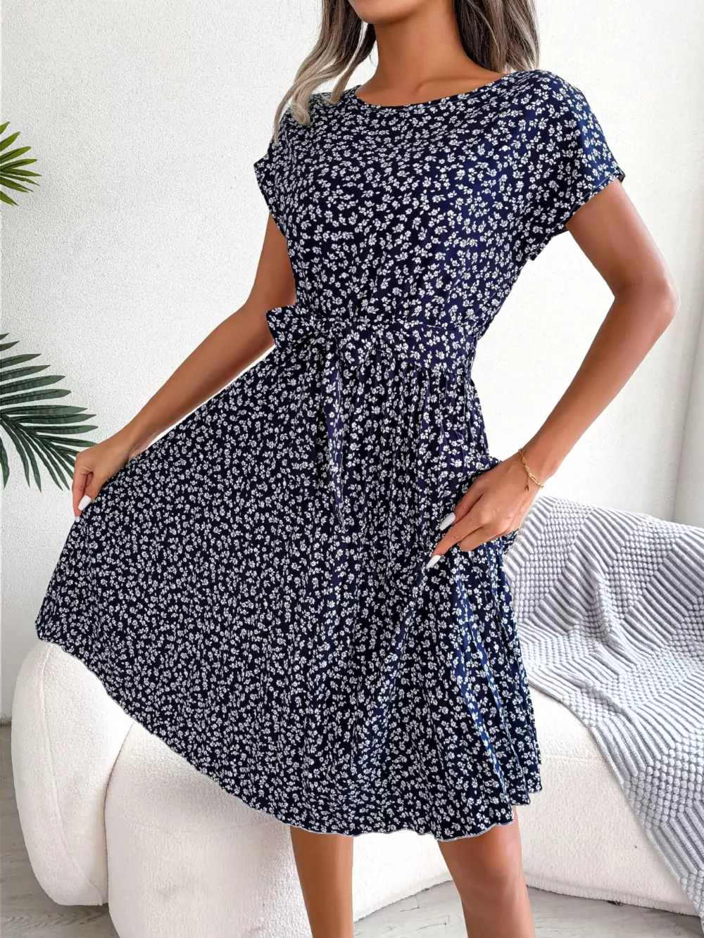 Floral Print Pleated Midi Dress with Belt, image 4
