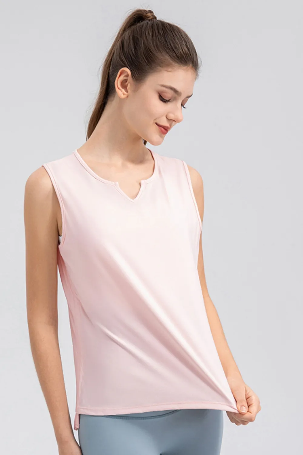 Notched Wide Strap Active Tank, image 12