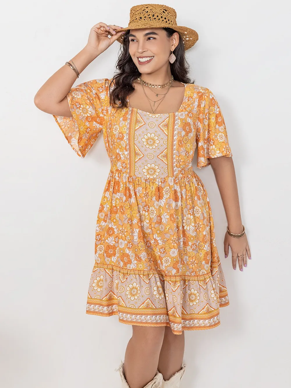 Plus Size Printed Square Neck Short Sleeve Dress, image 2
