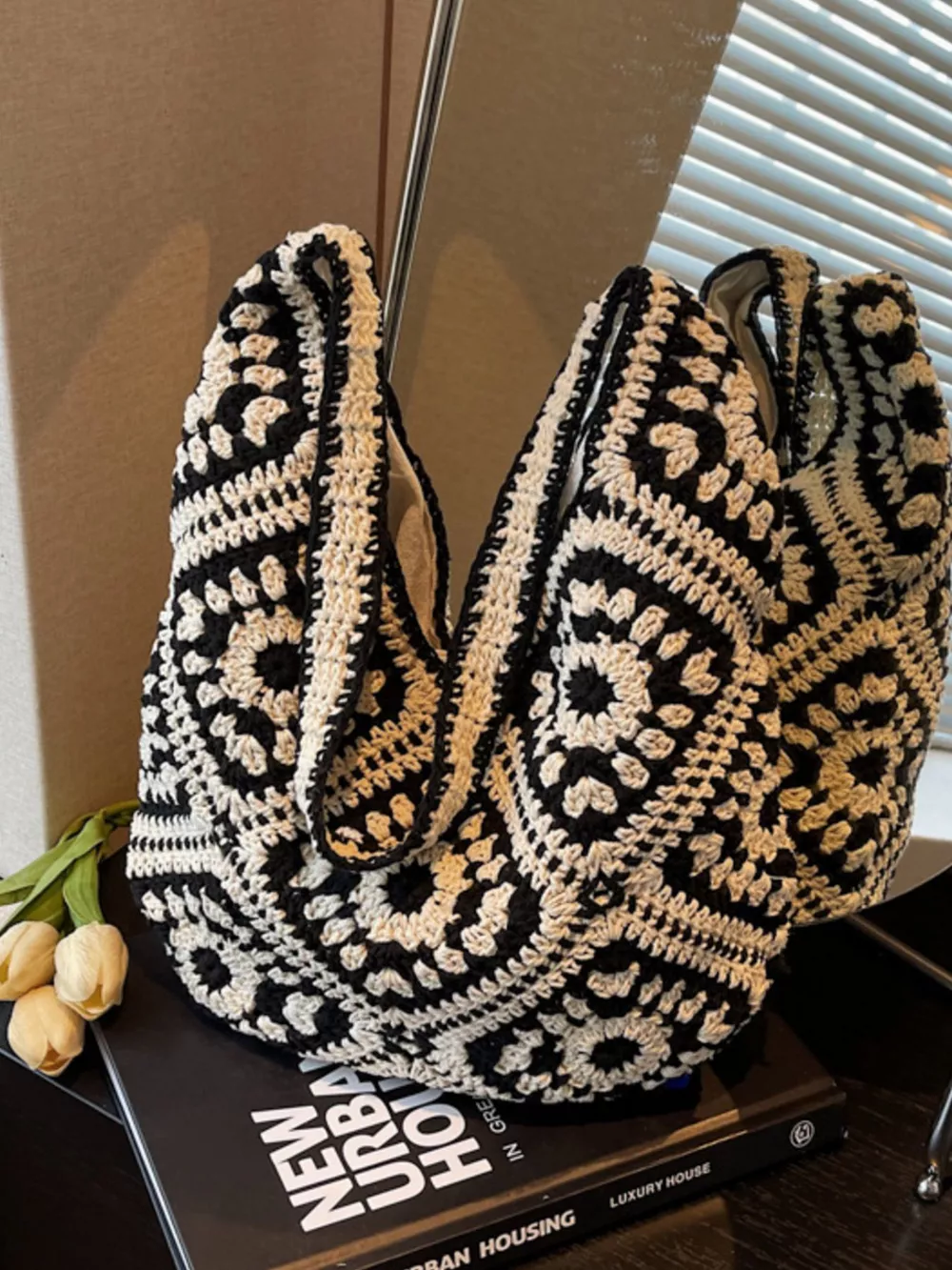 Crochet Hobo Shoulder Bag, image 7