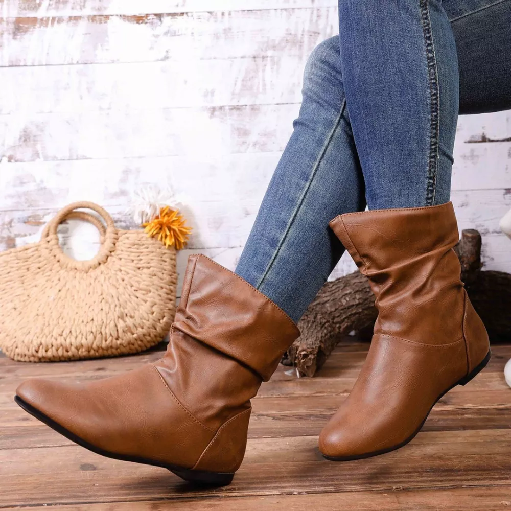 Flat Ankle Boots with Wrinkled Design, image 7