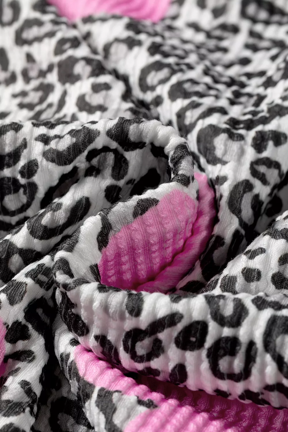 Leopard Heart Print Colorblock Pullover Blouse, image 8