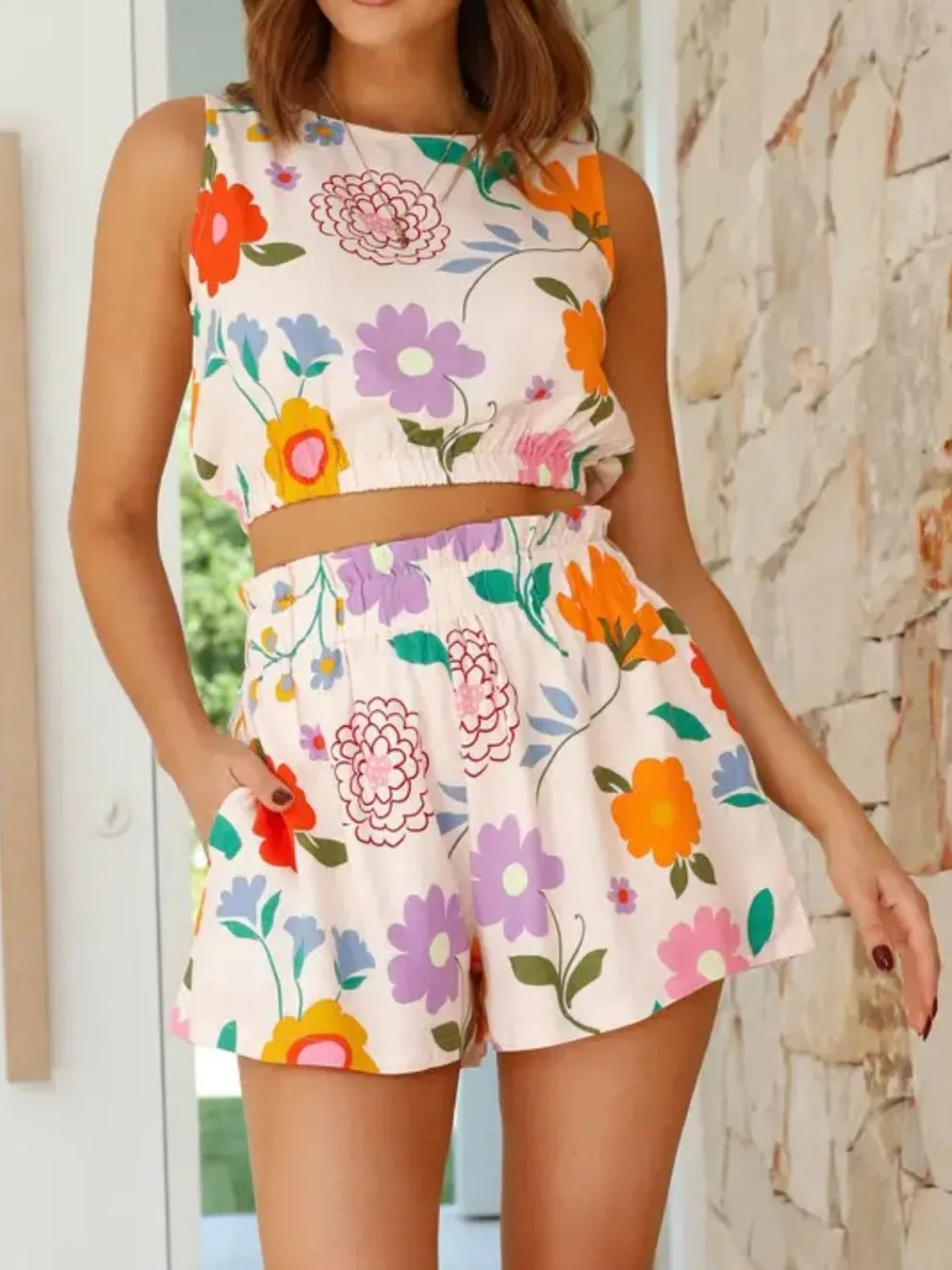 Floral Round Neck Tank and Shorts Set, image 2