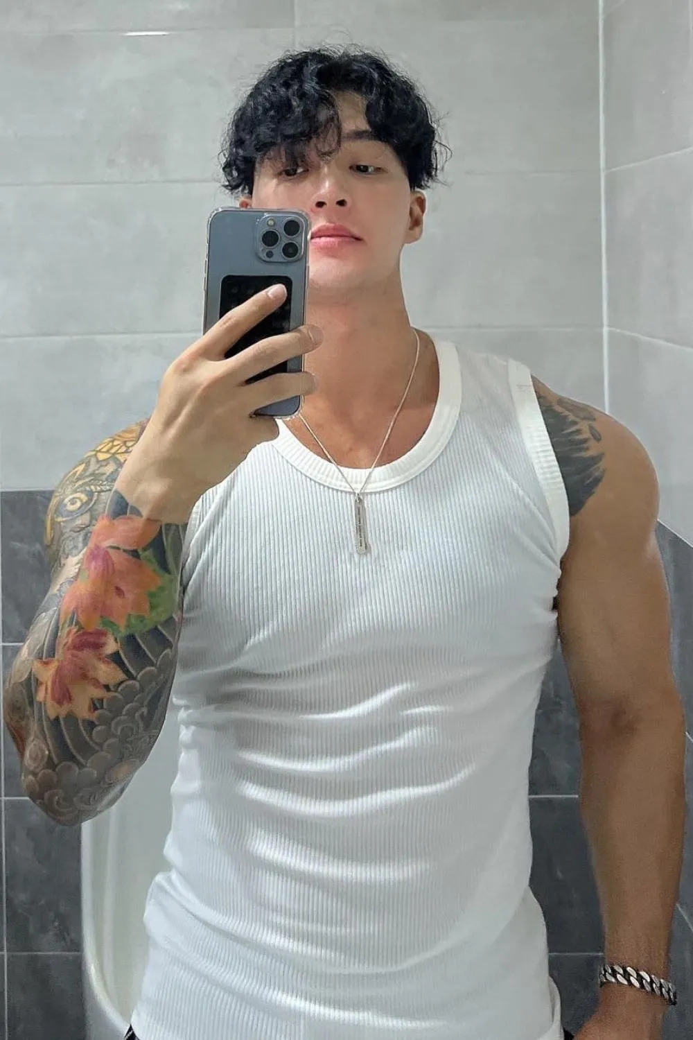 Men's Plus Size Round Neck Tank, image 2