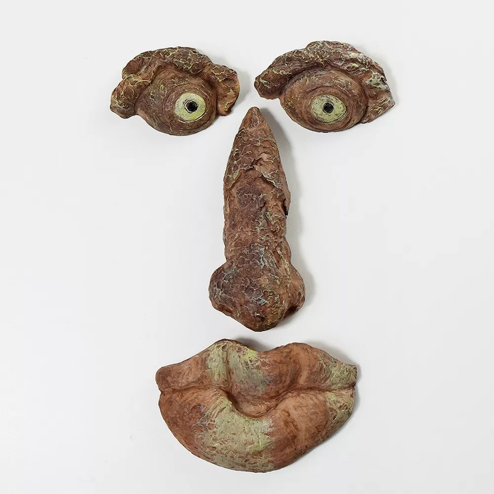 Tree Face Decorative Object with Realistic Wood Texture, image 3
