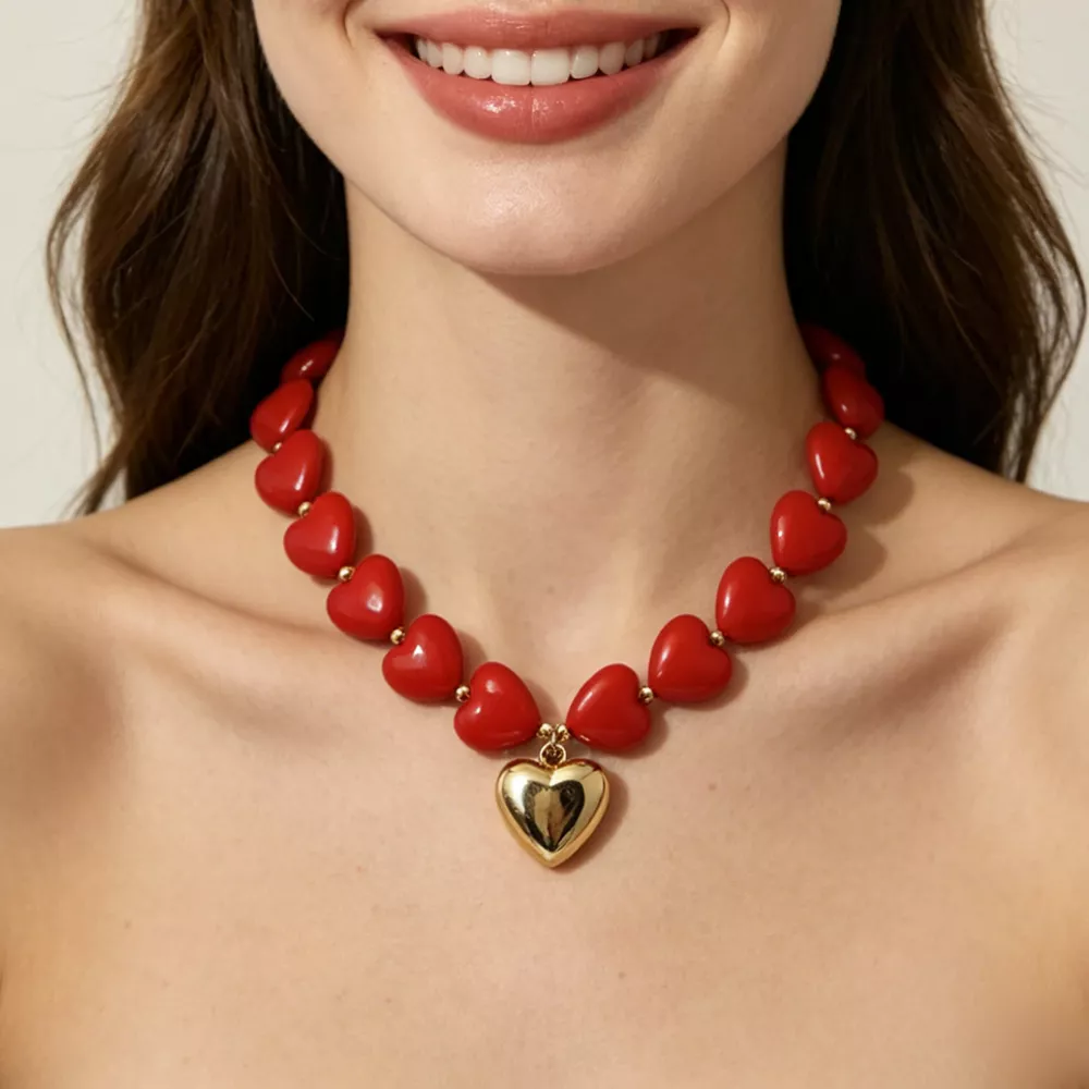 Heart‑Shaped Resin Beaded Necklace, image 2