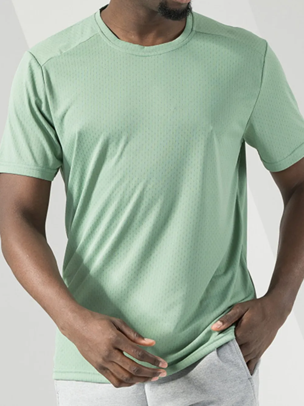 Men's Plus Size Round Neck Short Sleeve Active T-Shirt, image 3