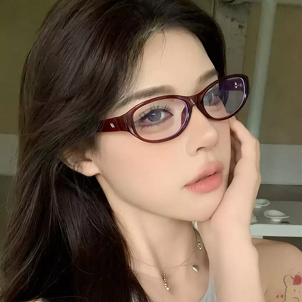 Vintage Oval Frame Sunglasses, image 2