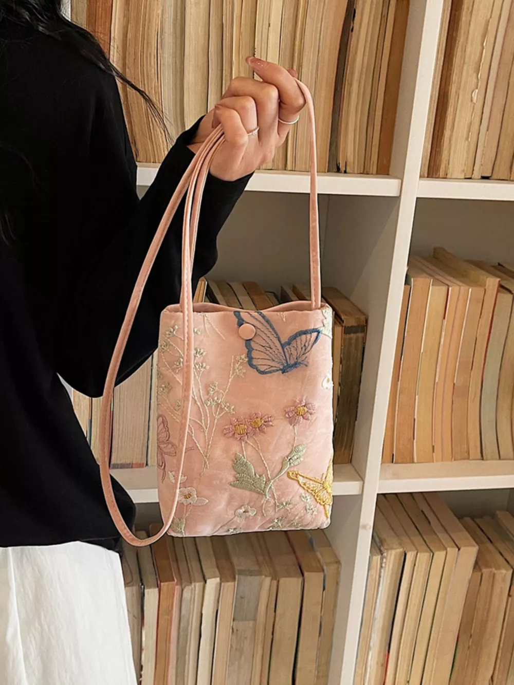 Embroidered Lightweight Crossbody Bag, image 7