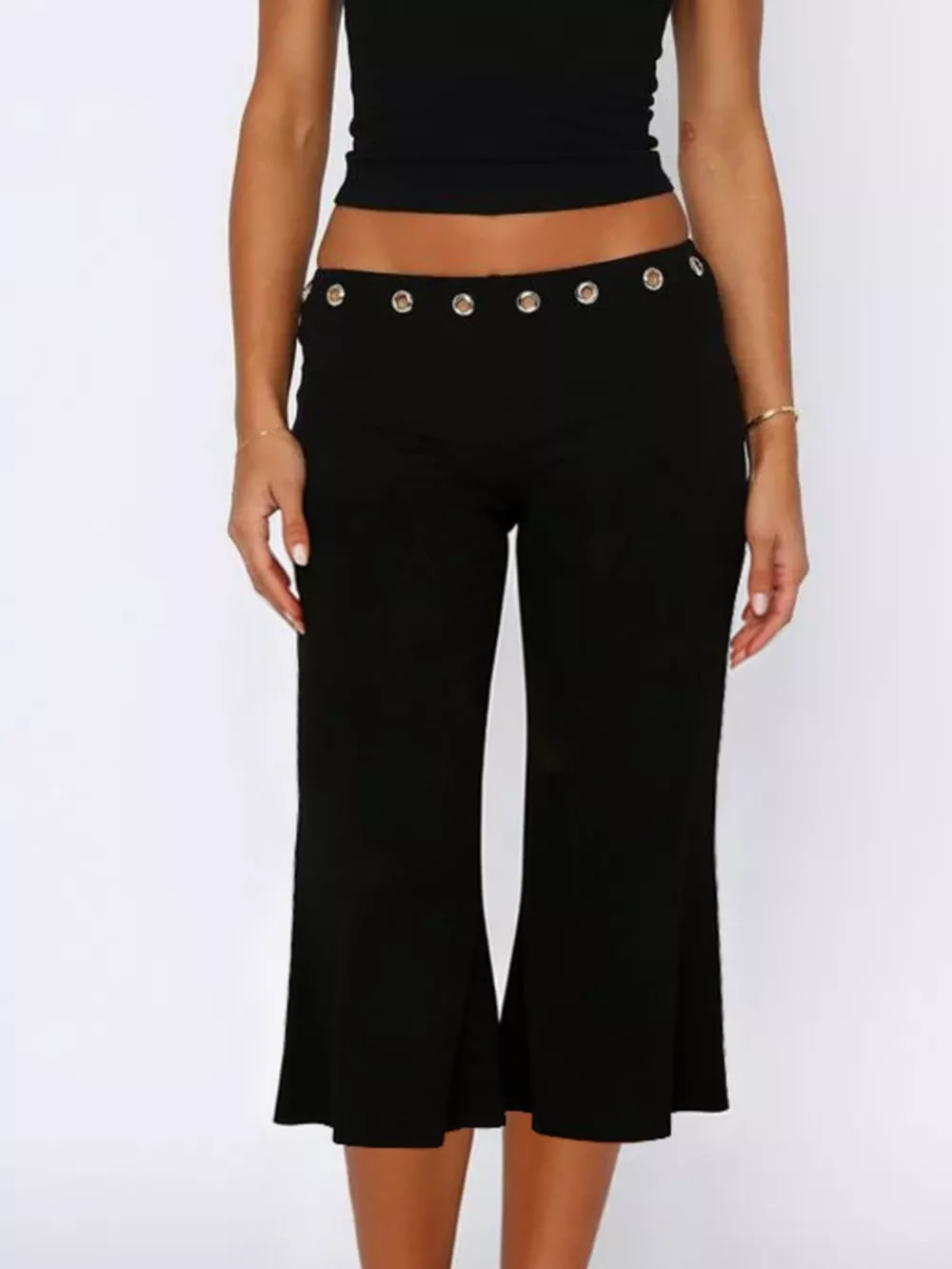 Mid Rise Capris Pants, image 4