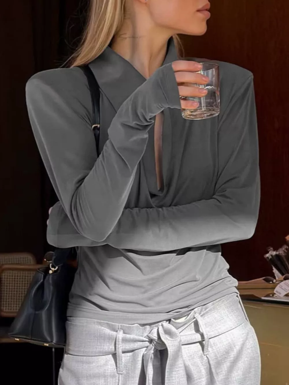 Long-Sleeve Slim-Fit T-Shirt with Cutout Detail, image 4