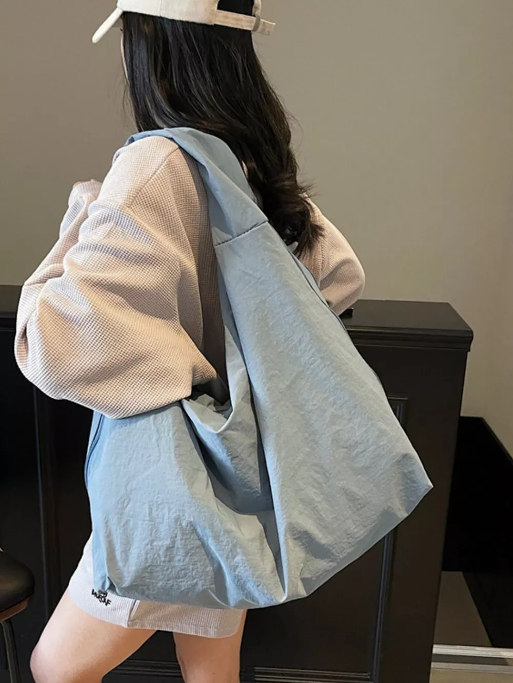 Casual Lightweight Nylon Handbag, image 3