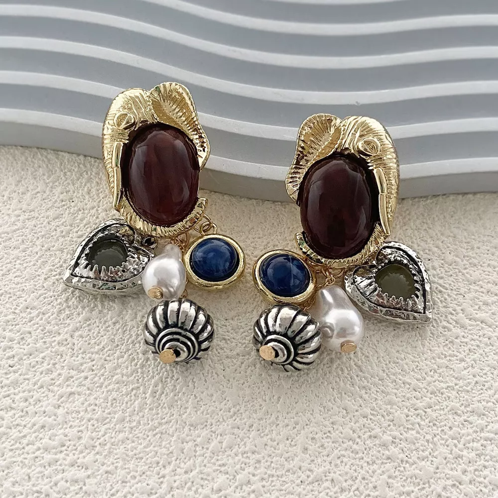 Zinc Alloy Heart Dangle Earrings, image 3