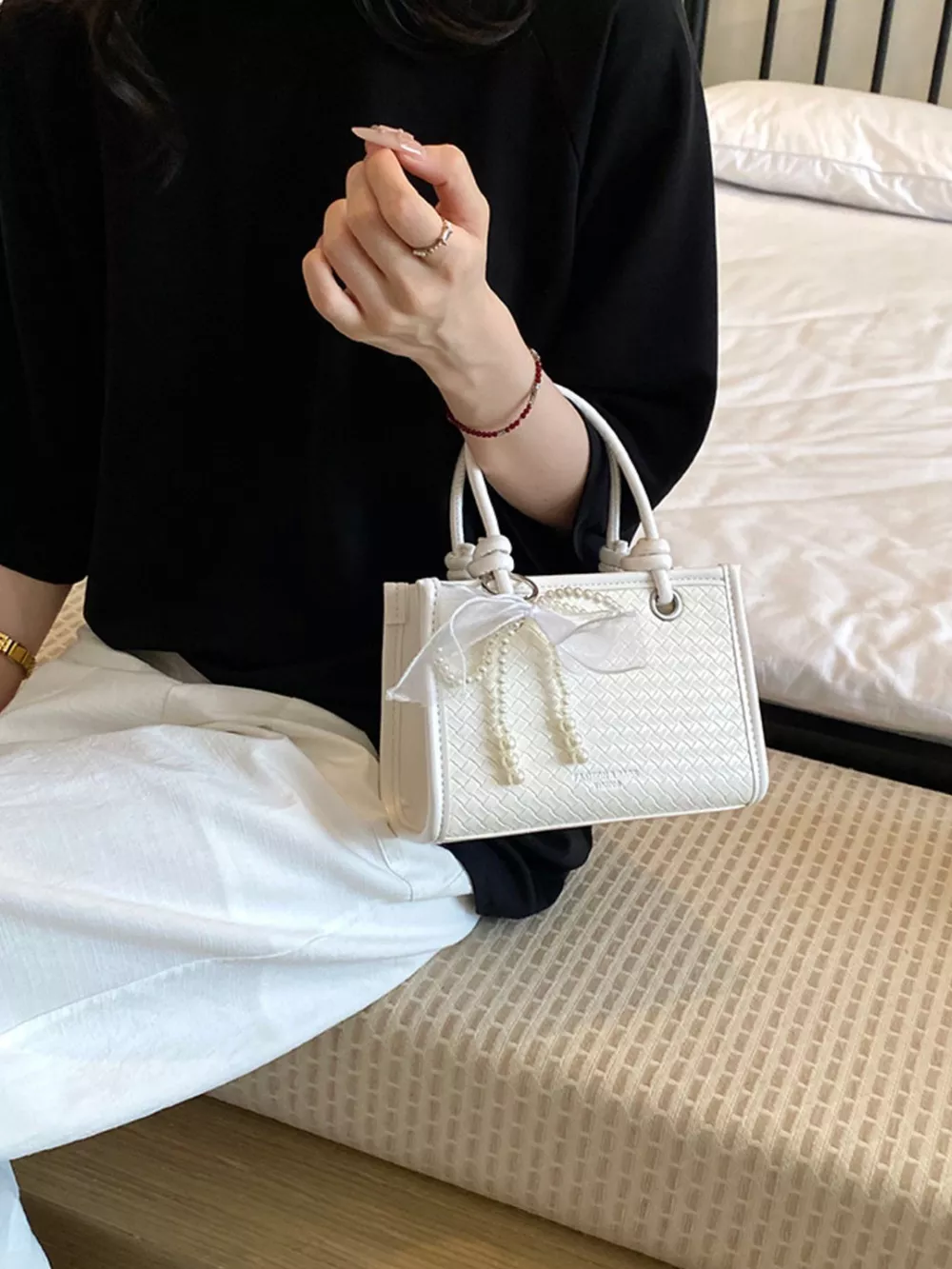 Elegant Bow Pearl Embellished Crossbody Bag, image 4