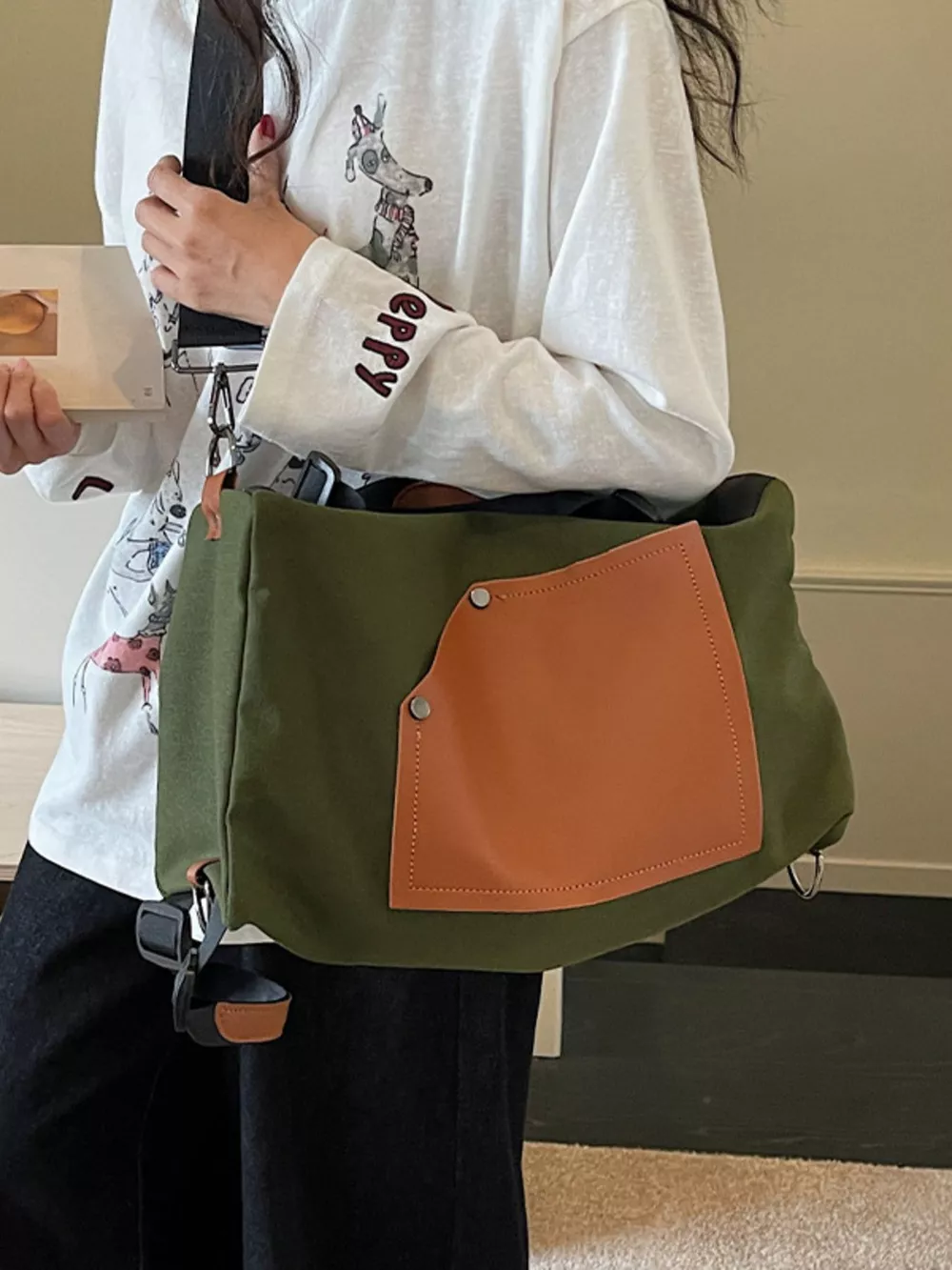 Contrast Color Crossbody Bag, image 7