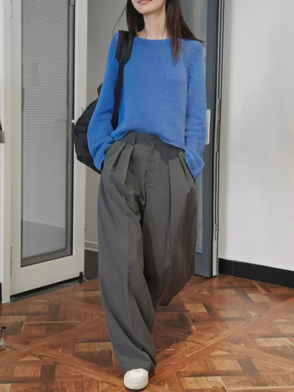 High-Waisted Pleated Wide-Leg Pants, image 15