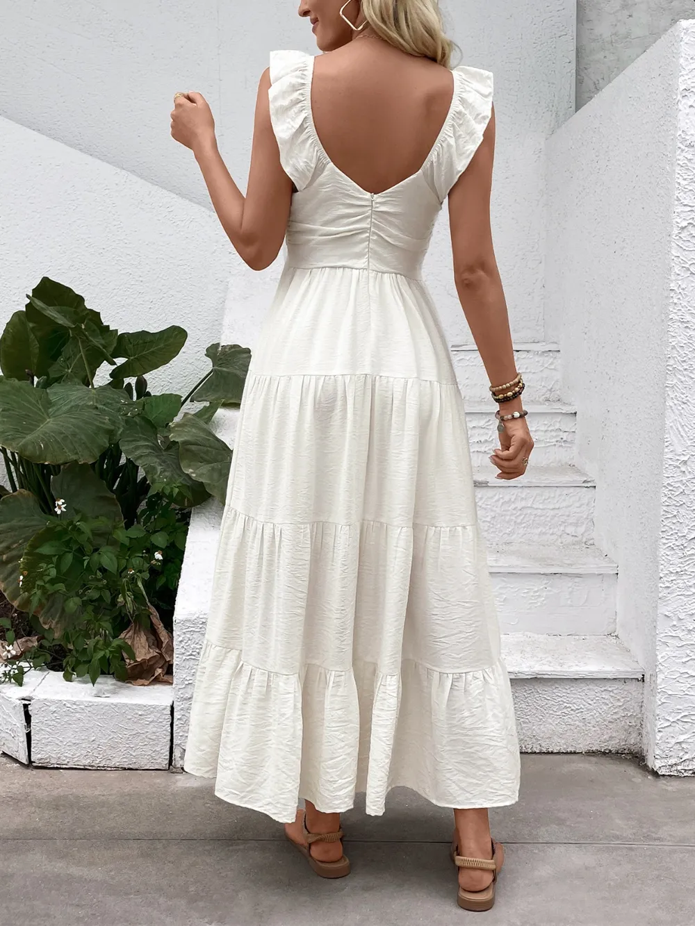 V-Neck Sleeveless Tiered Dress, image 4