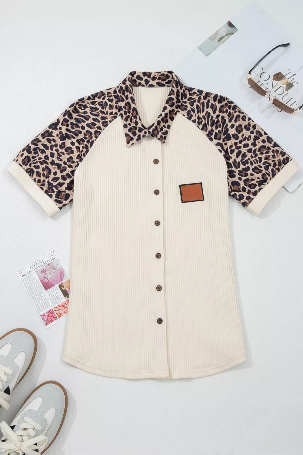 Ribbed Texture Button Down Leopard Patchwork Short Sleeve Shirt, image 2