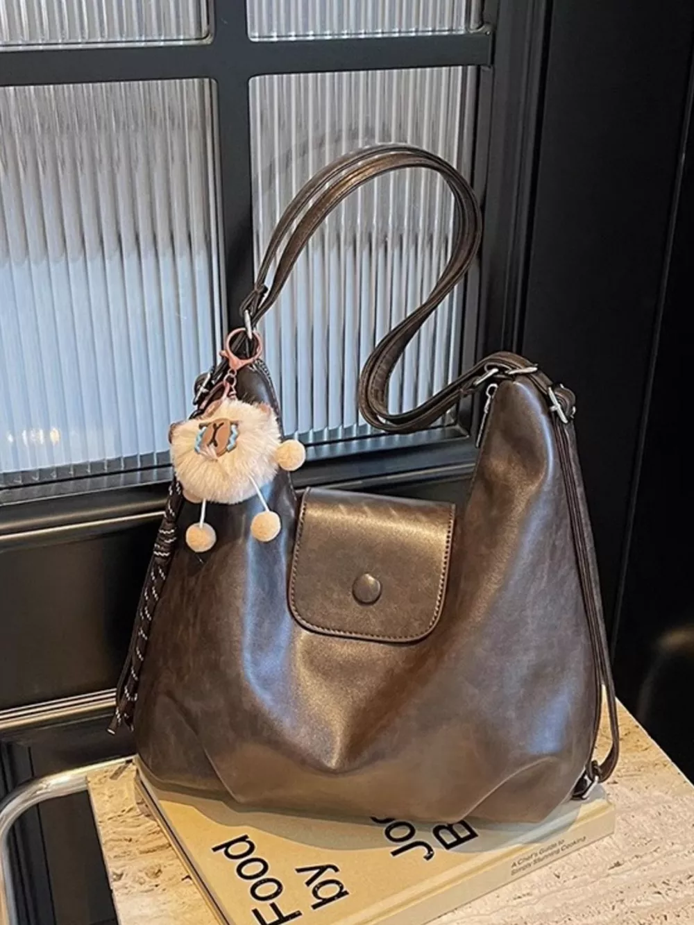 Adjustable Strap Shoulder Bag, image 4