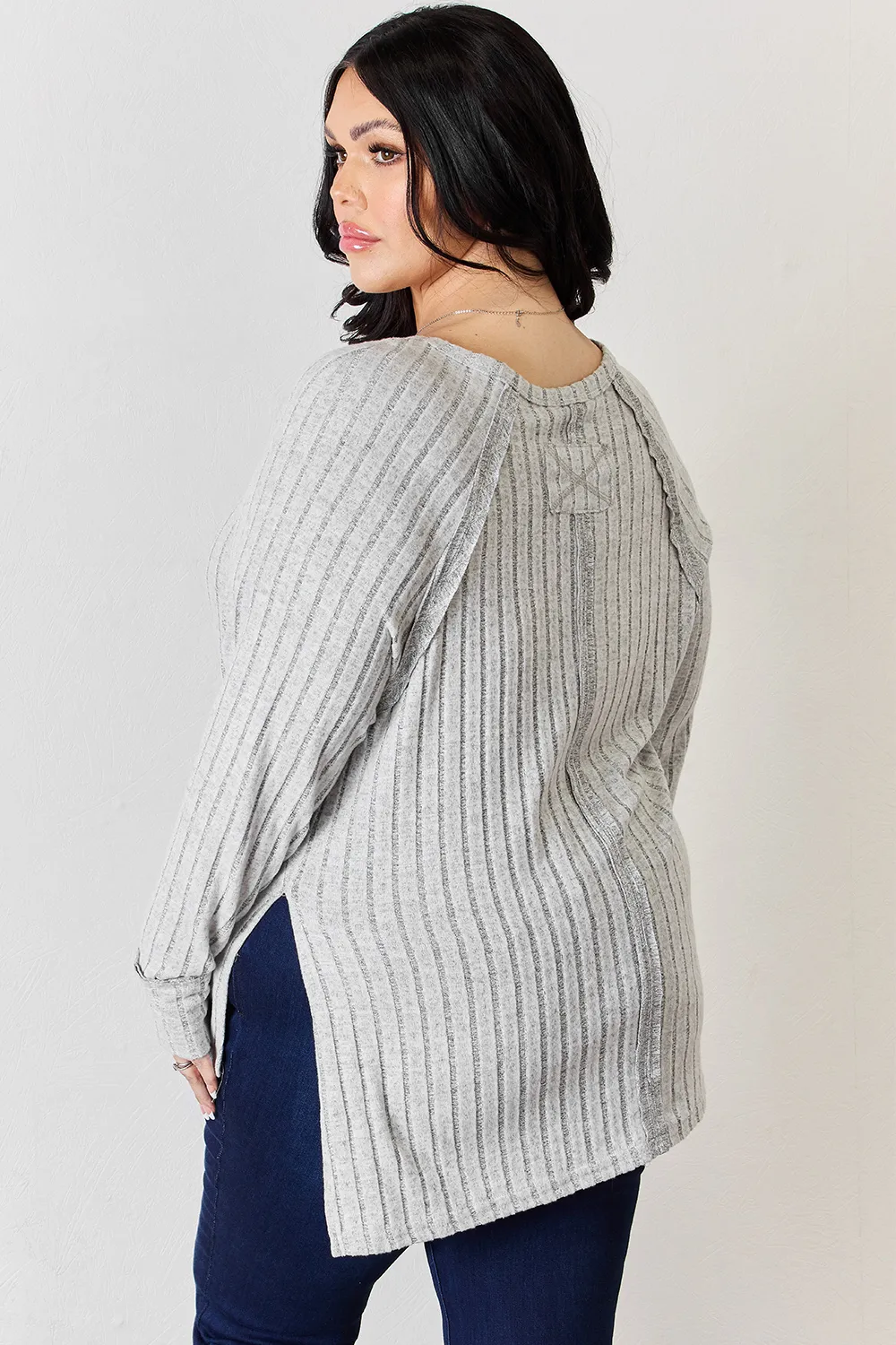 Full Size Ribbed Round Neck Slit T-Shirt, image 17