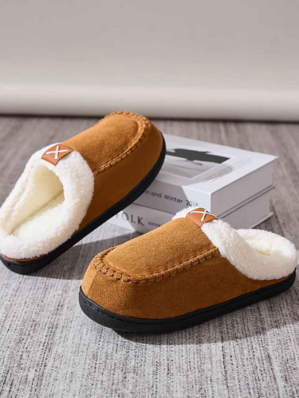 Contrast Round Toe Flat Slippers, image 9