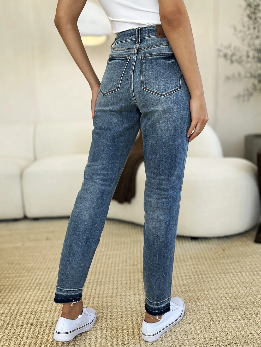 Full Size Mid Rise Rigid Magic Release Hem Jeans, image 8